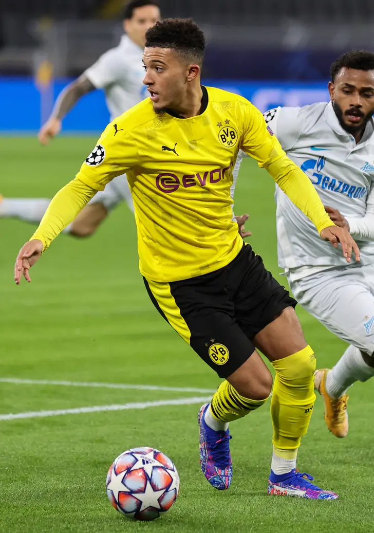 Manchester United increase stakes to bag in Jadon Sancho